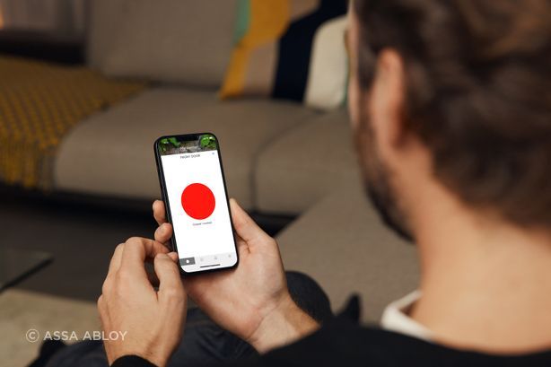 The Yale Home App features in-app instructions and a user-friendly interface, making navigating and updating smart lock settings easy.