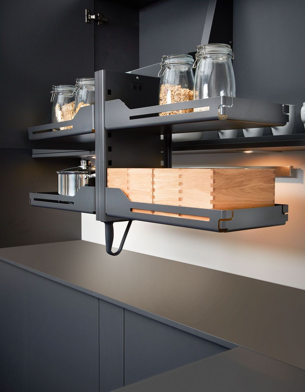 LIVING IN PLACE - PLANNING FOR KITCHEN ACCESSIBILITY