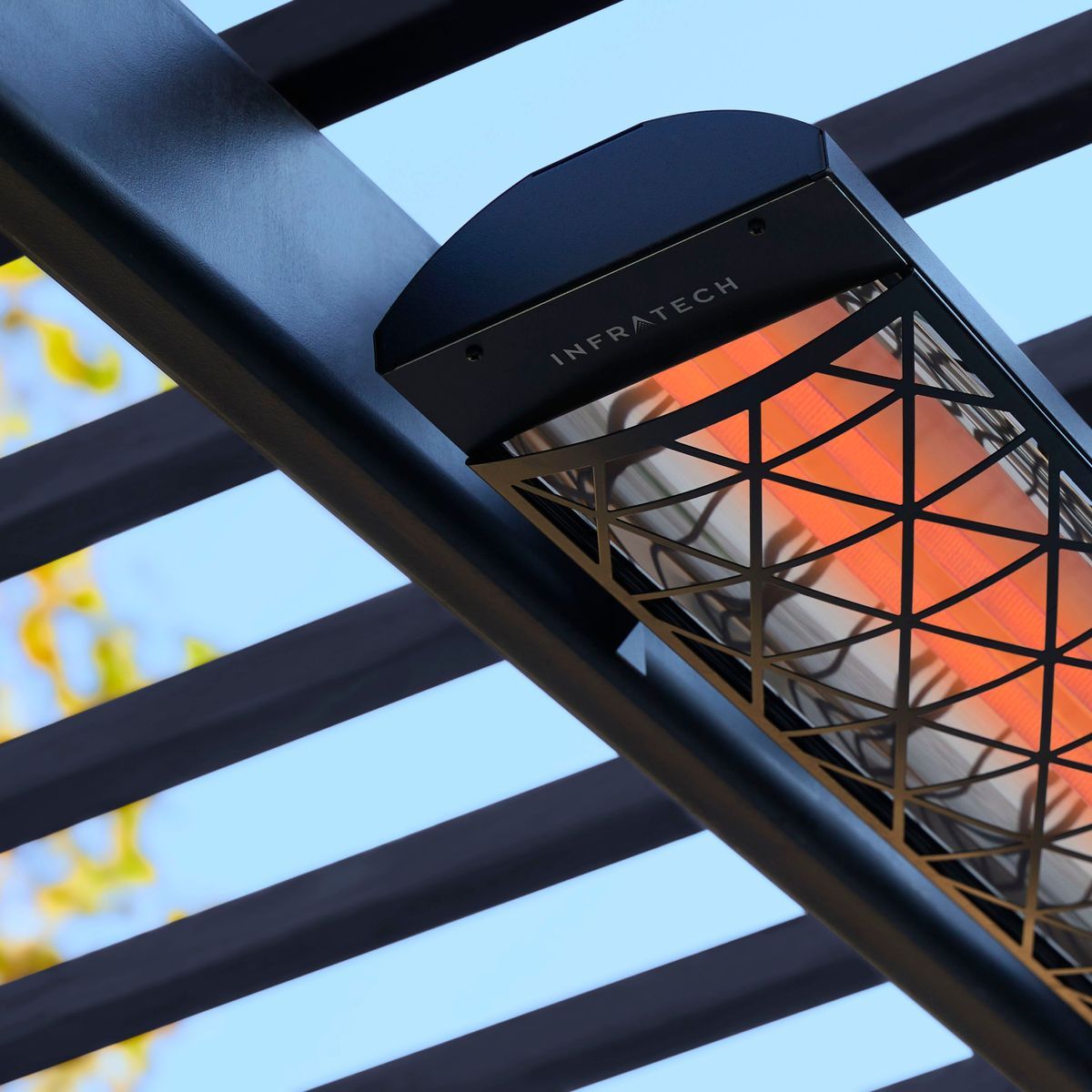 The infrared heaters keeping you warm from brunch to digestifs