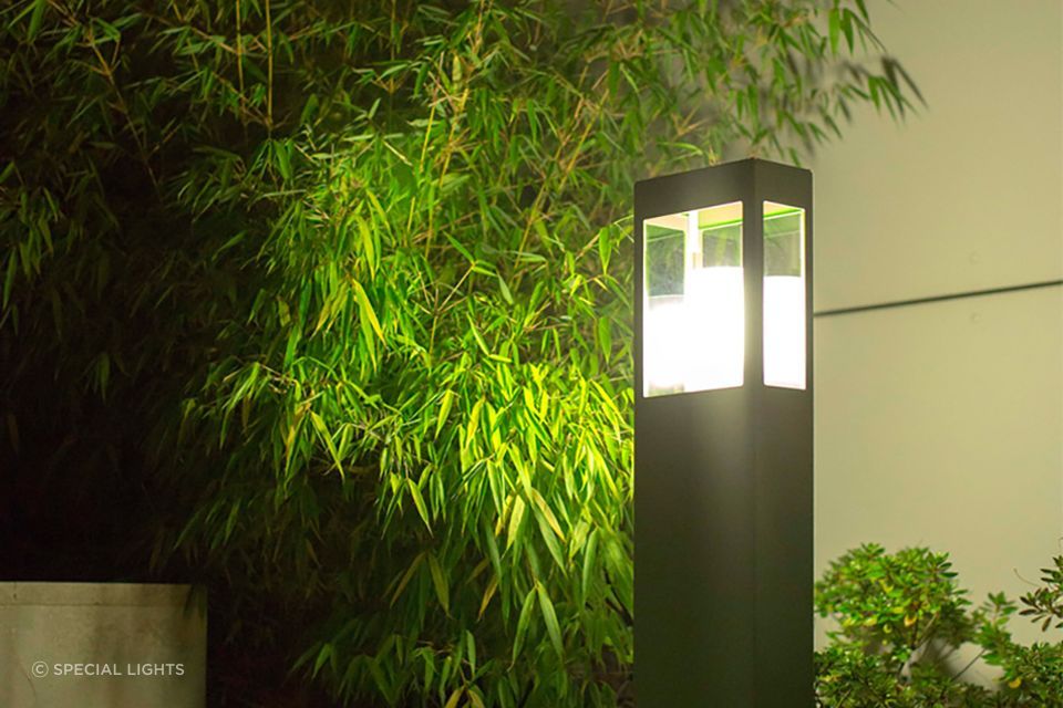 Brick Model 3 | Bollard Light
By Special Lights