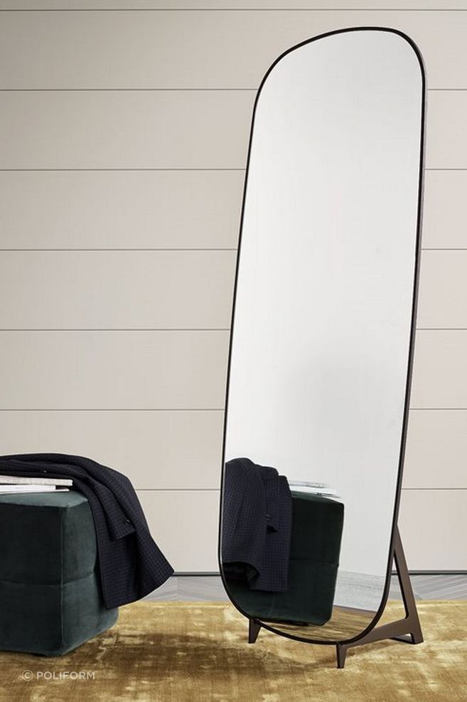 The Audrey mirror is seen at a different angle