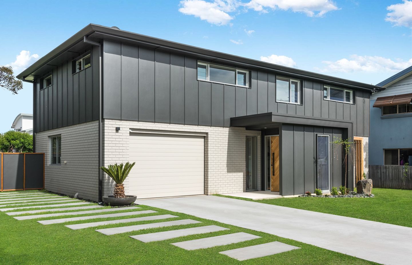 Wamberal by Craig Farrugia Building Design | Photography by Kayle Barton Photography