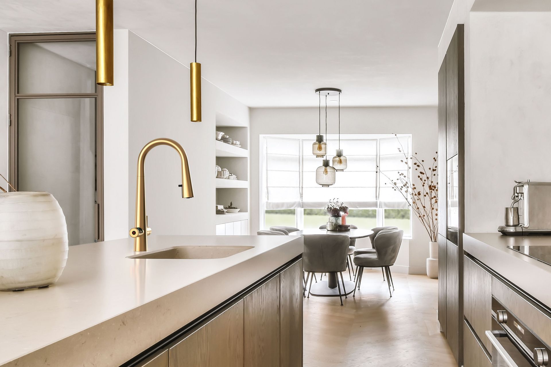 Reclaiming the space with it's all-in-one minimalist design.