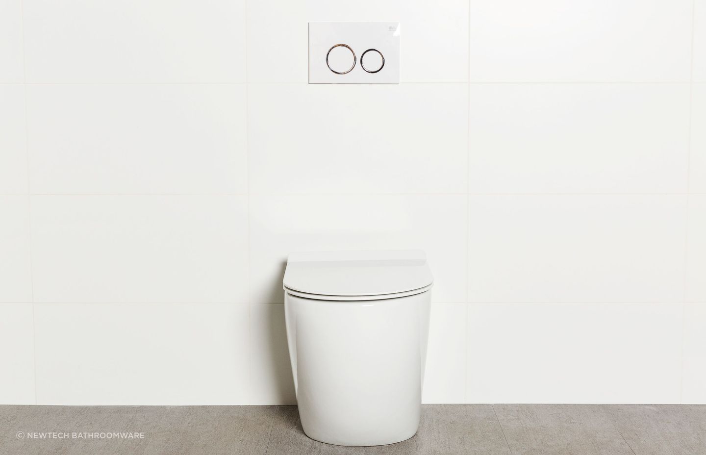 The Milu Odourless Crest Toilet uses award-winning ventilation technology, eliminating odours at the source.