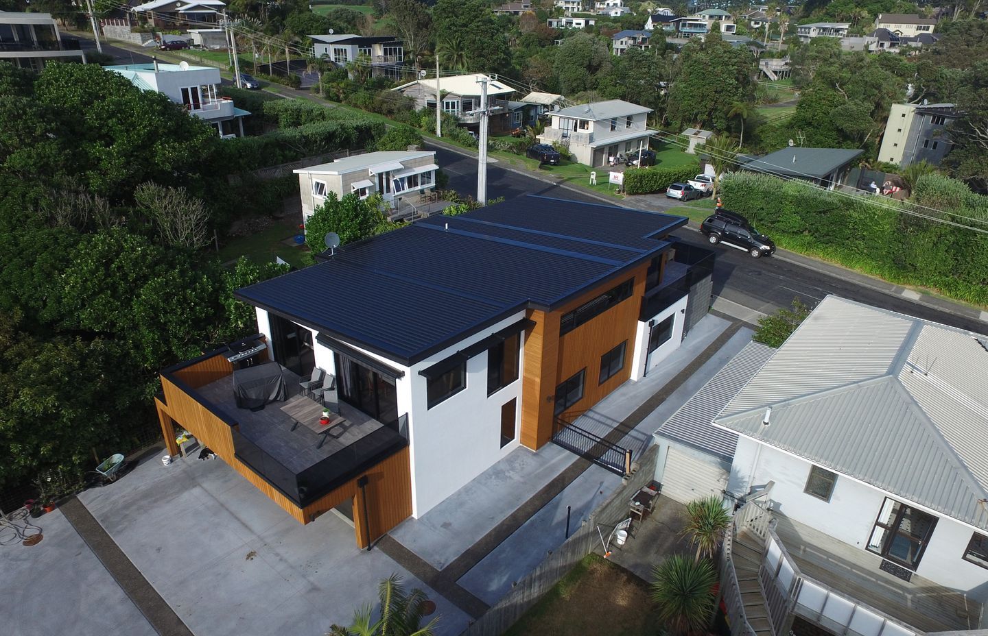 Central Roofing provides many different roofing products and services.