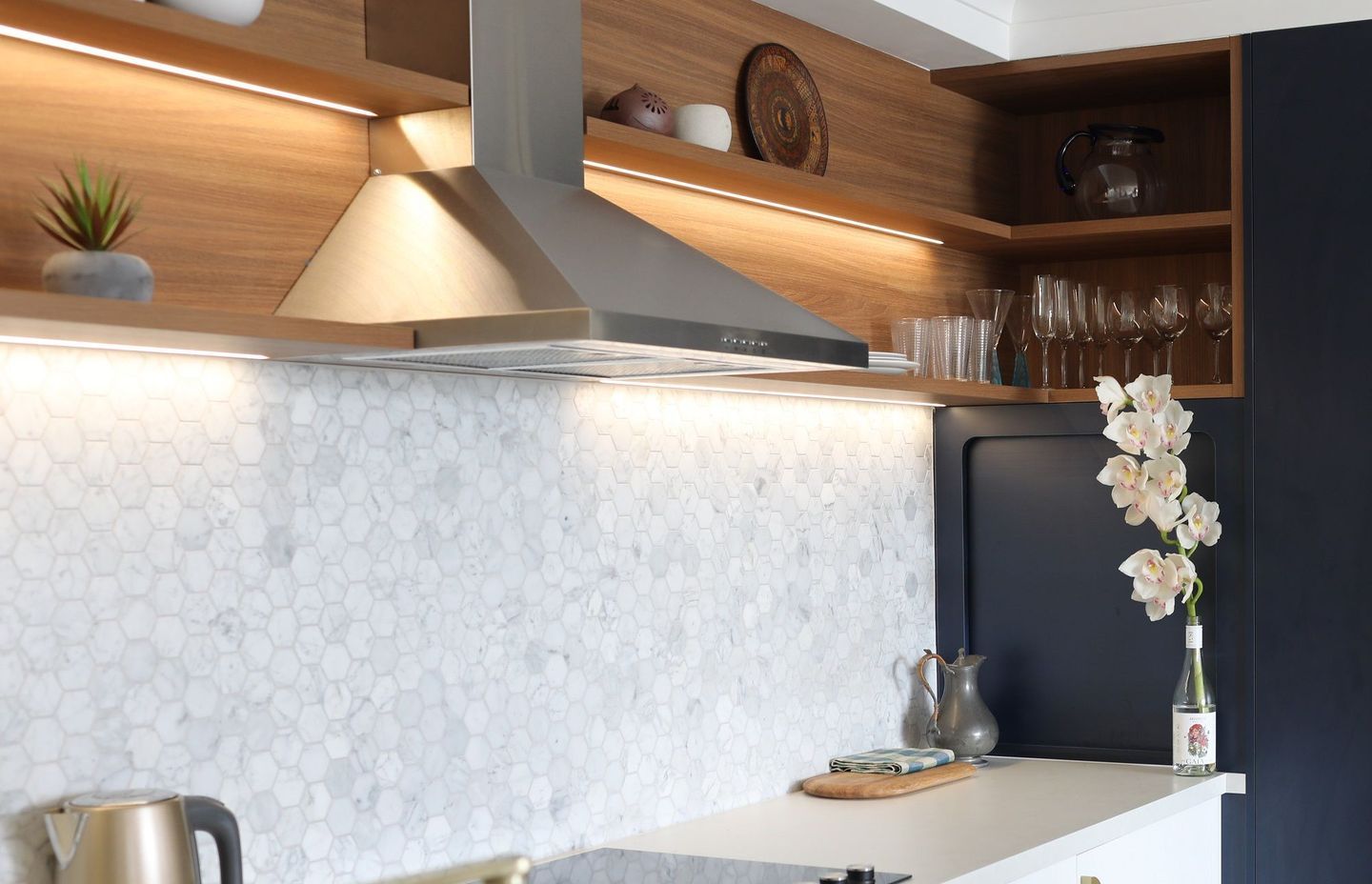 Two system types have been designed (CH and CR) for the Flexyled, with different connection systems to suit a wide variety of situations and installation types. Project by Above Board Design &amp; Cabinetry, Tauranga.