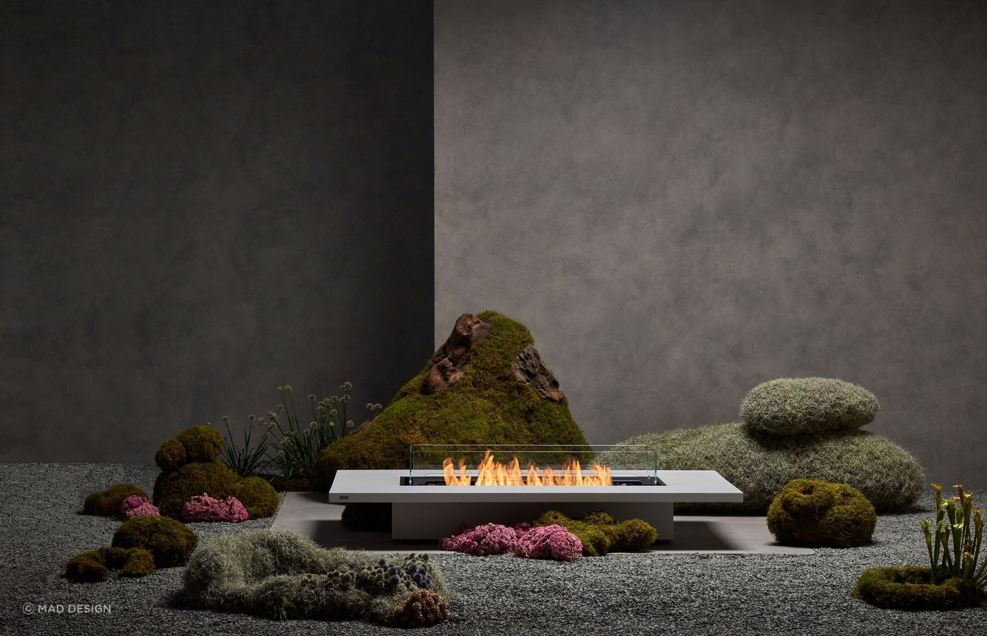 Innovative and stylish elegance, the EcoSmart™ Daiquiri 70 Freestanding Ethanol Fire Table
By MAD Design.