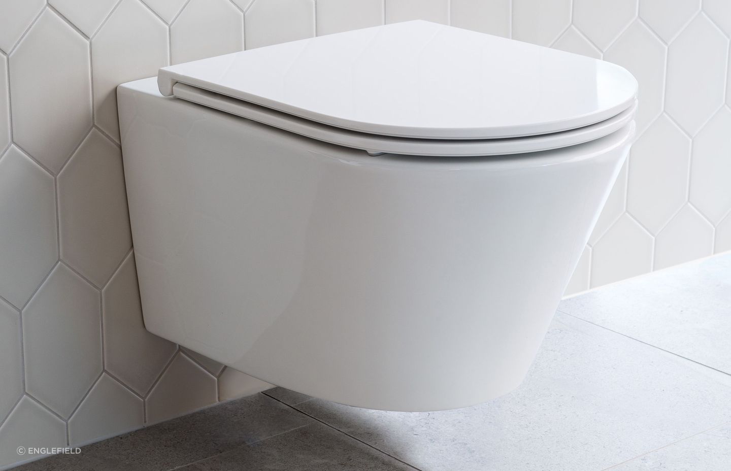 The top-of-the-line Evora Wall Hung Toilet delivers exceptional flush performance with its 4.5/3 L in wall cistern.