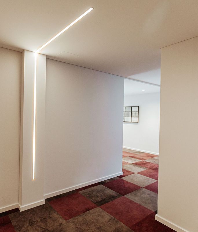 How to create the right mood with linear extrusion lighting