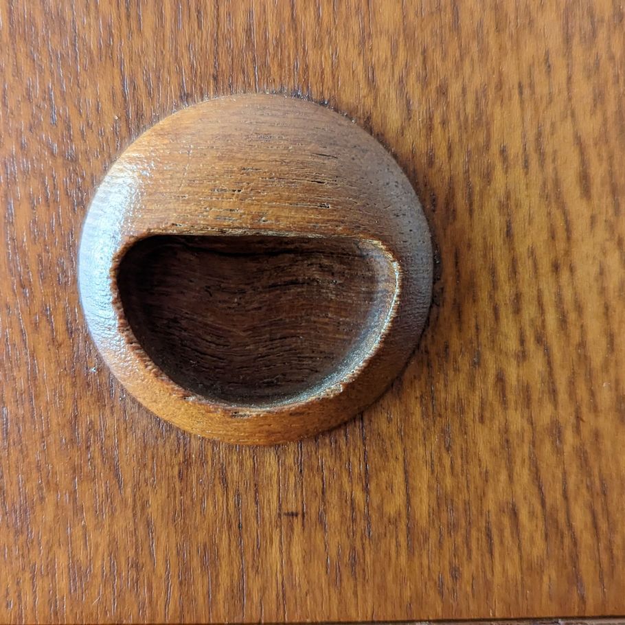 Making an inset pull with Auburn Woodturning