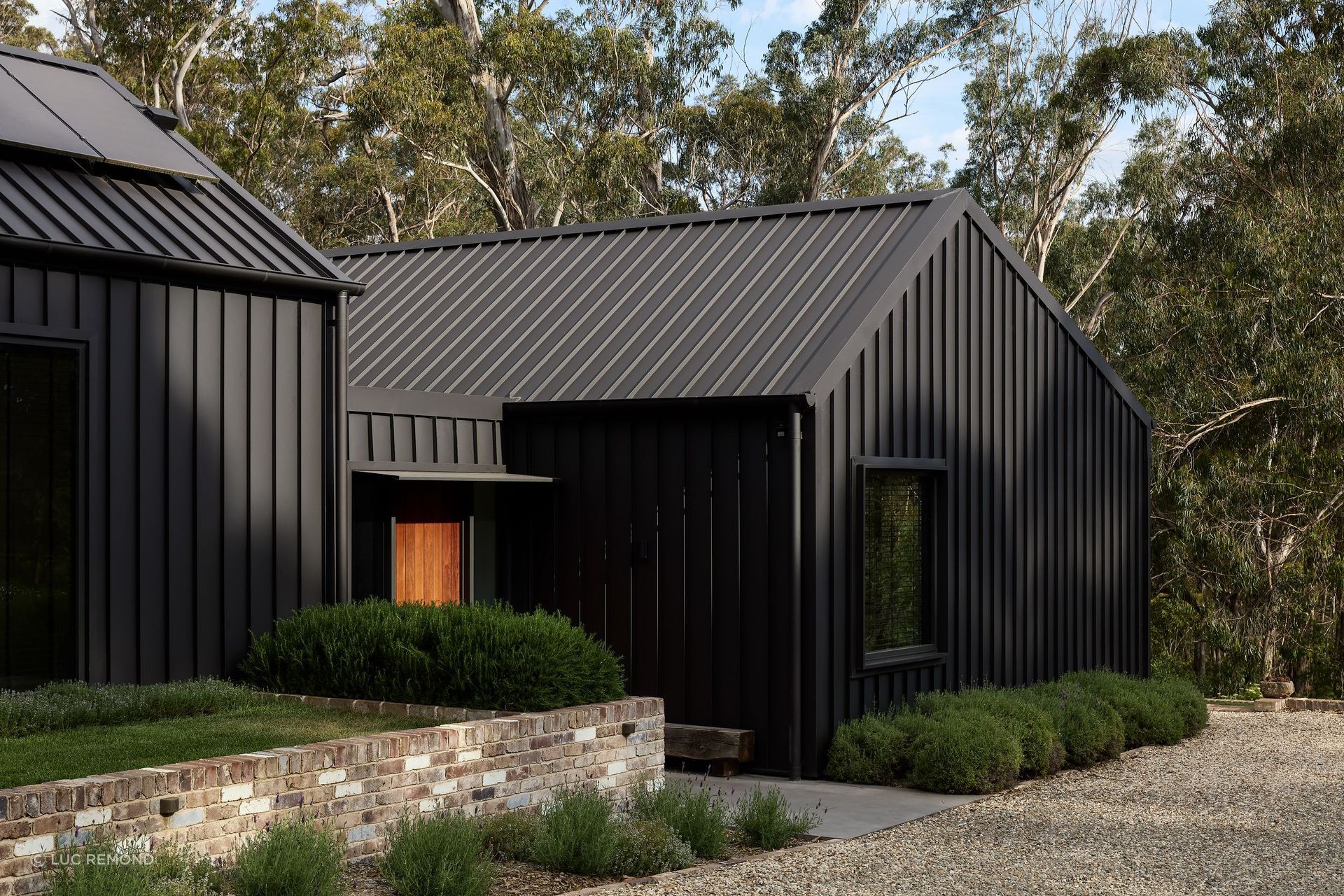 Project Name: HOUSE KIMBERLY | AO Design Studio | Rofe Build