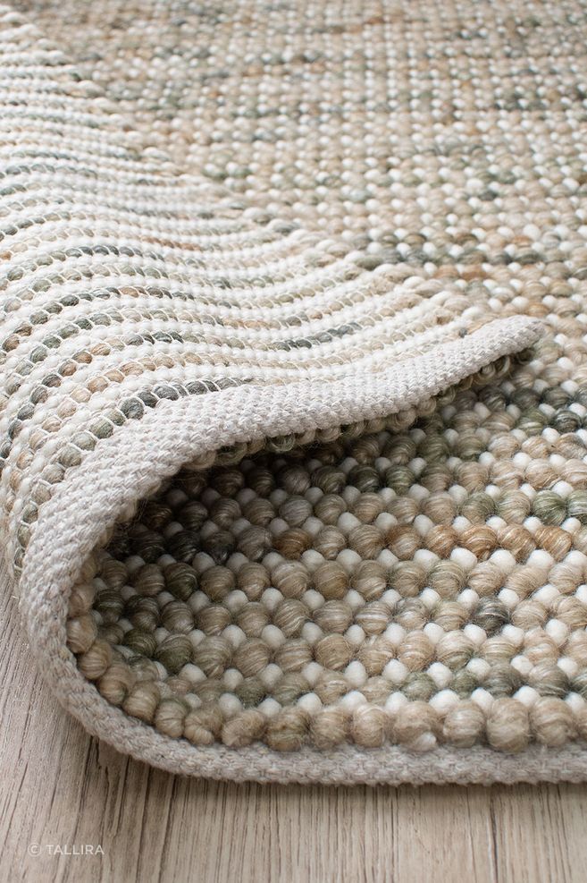 Magic Rug in Autumn
