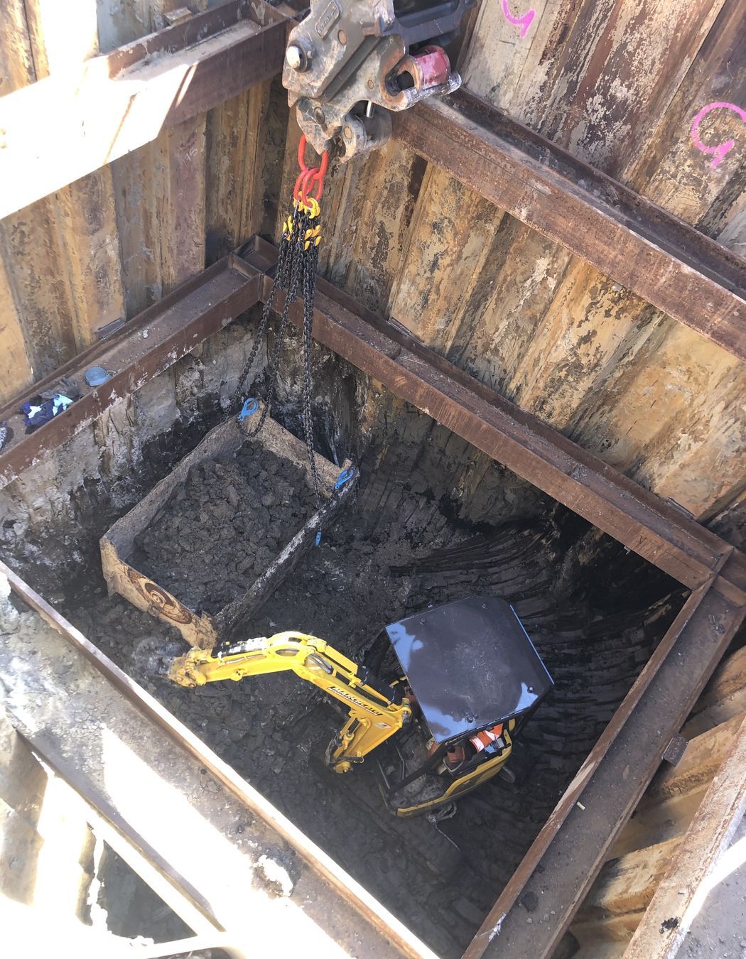 Installation of the gravity sewer main servicing the Scott Point precint development.