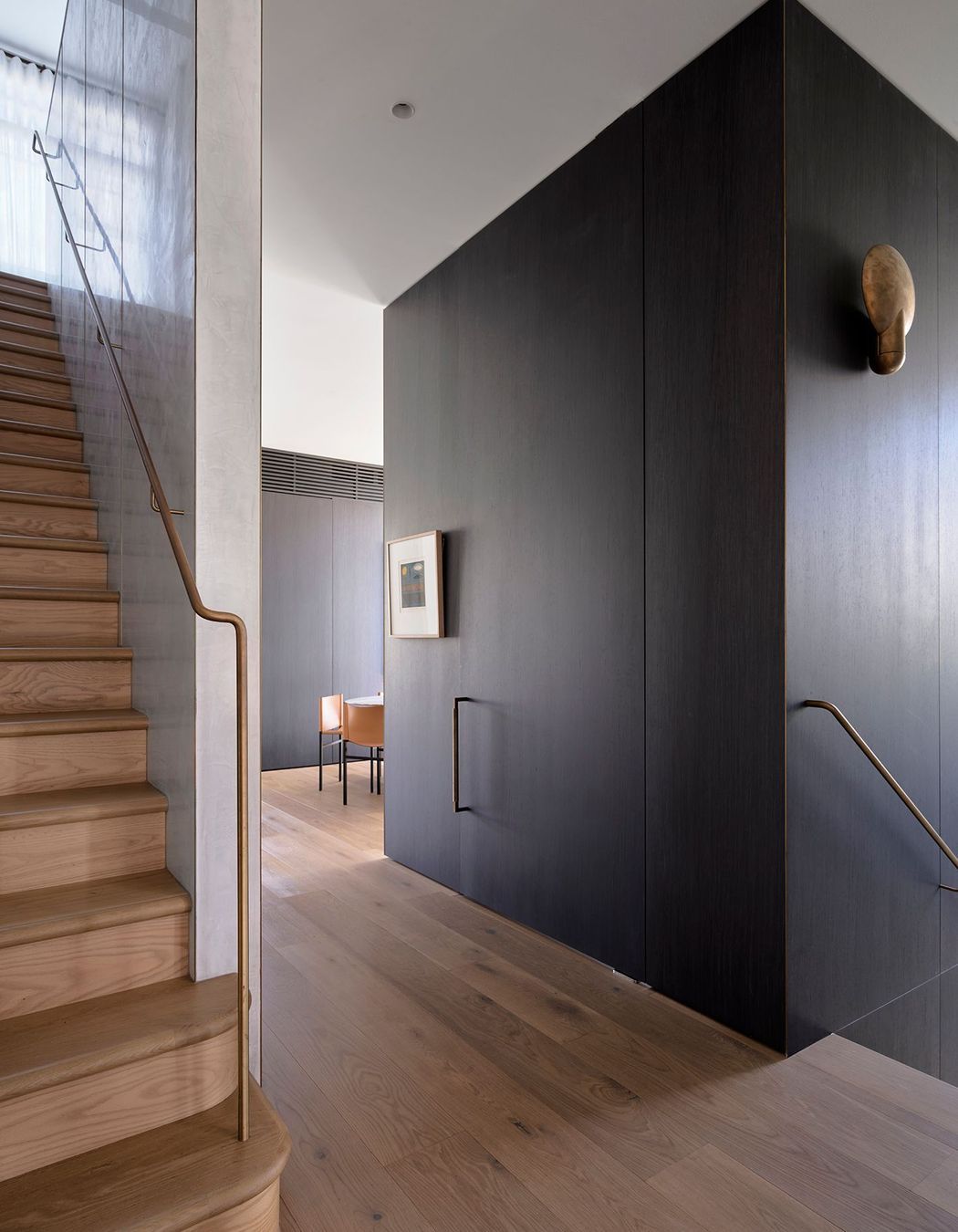 Joseph Giles Ashworth door pull handle, mounted with back-to-back fixings.