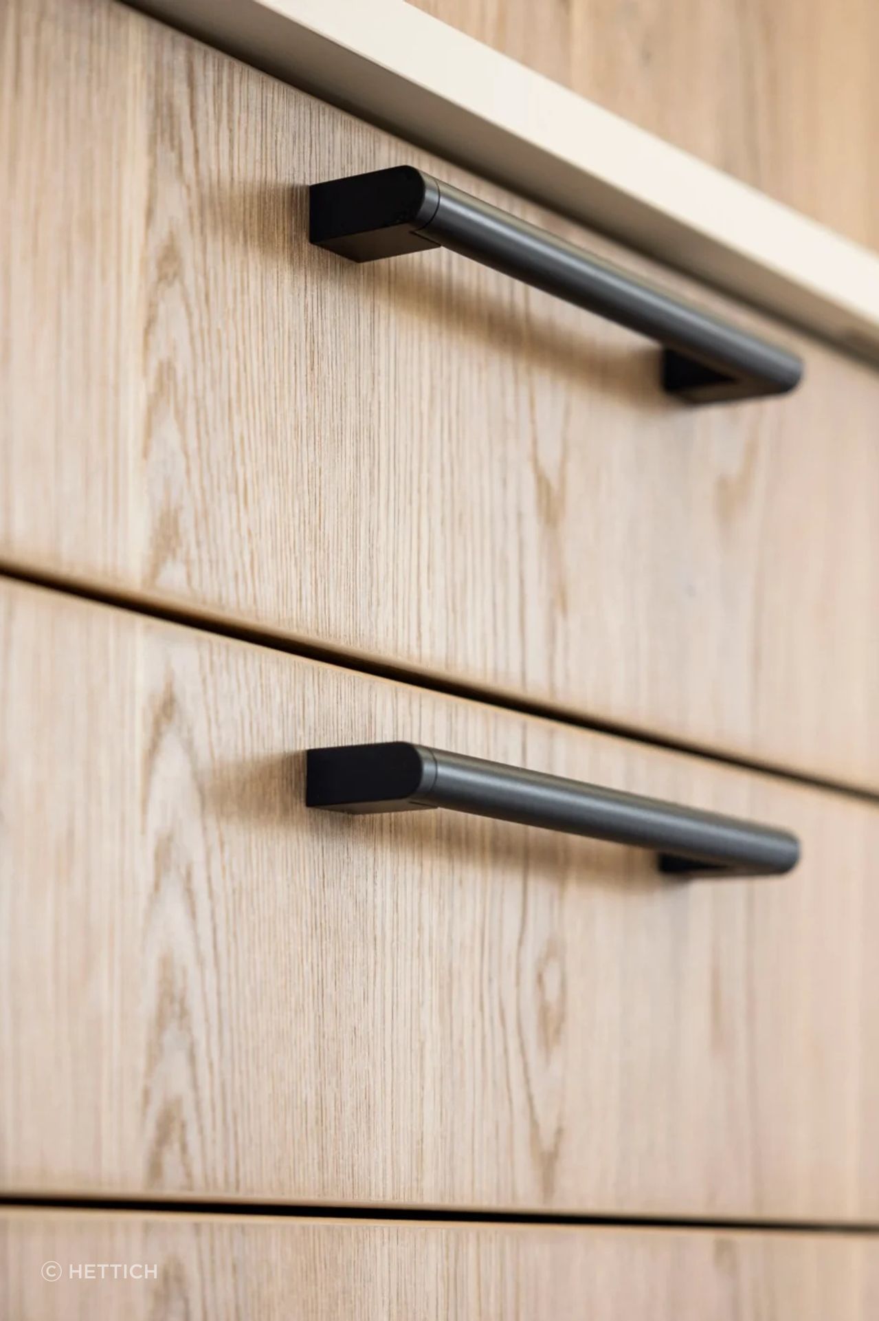 ProDecorHandles-3-2048x1366-ap-compressed.jpg
