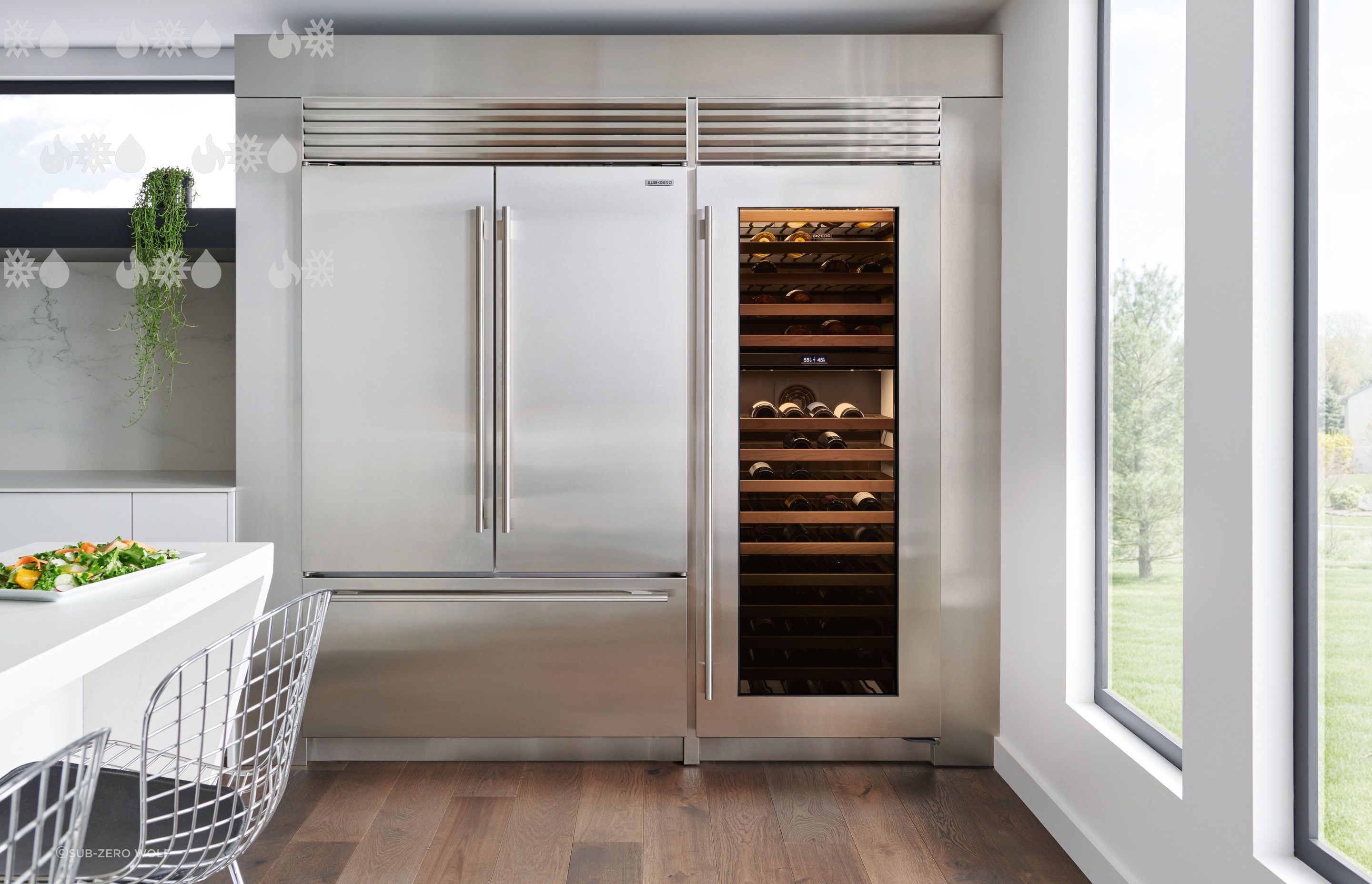 Wine storage that controls temperature, UV, humidity and vibration to preserve the bottles in ideal conditions