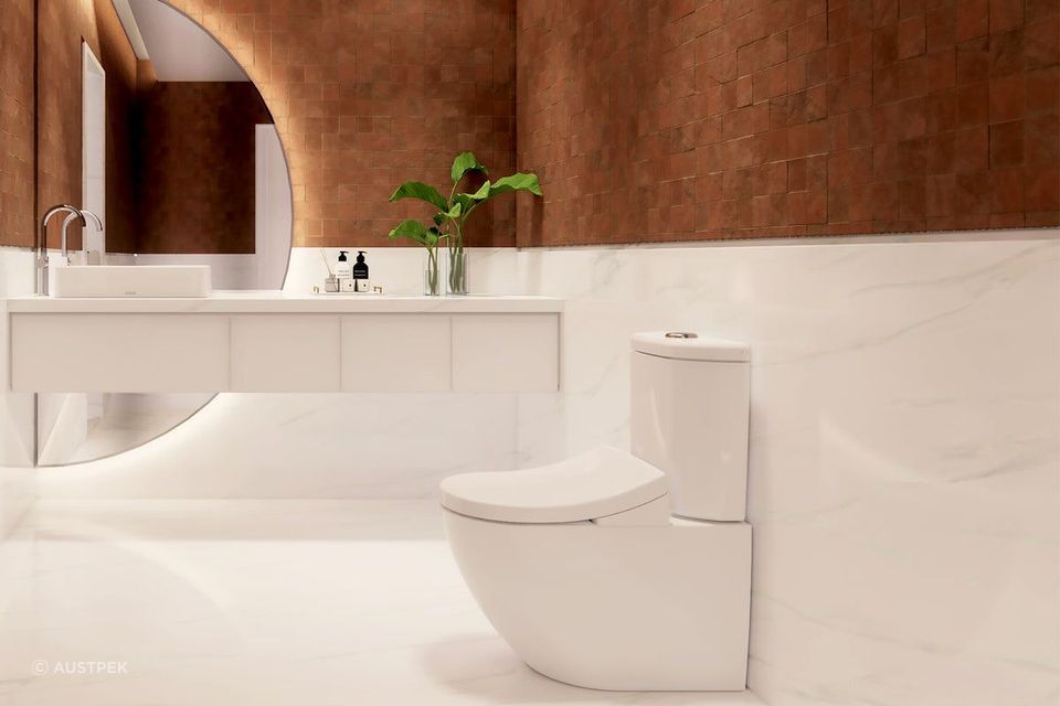 The Gloss White D-shape of the Toto Toilet and Washlet embodies elegance in its purest form.