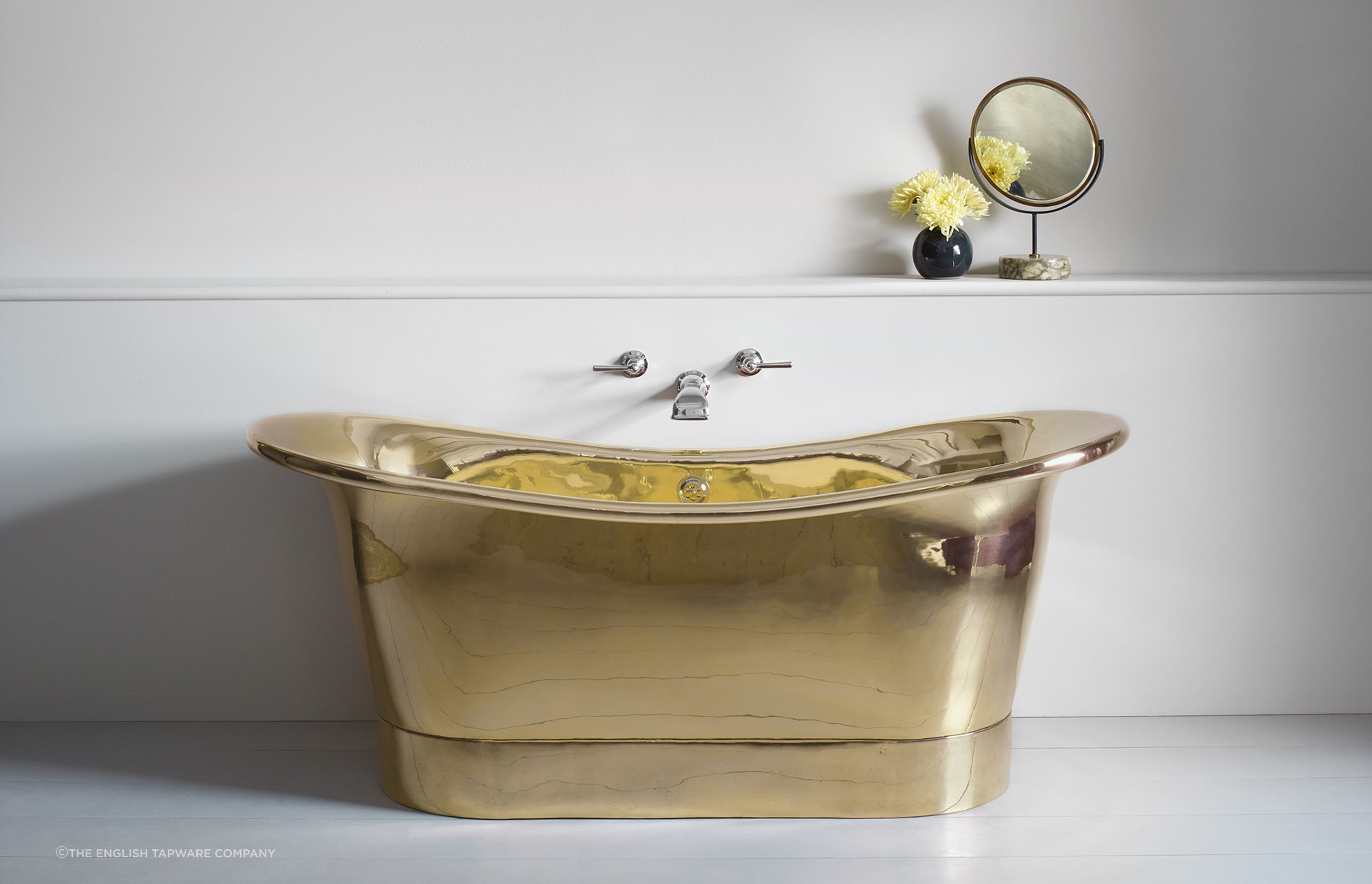 The stunning Martha Bath instantly draws the eye and is available in both brass and copper with a high polish finish.