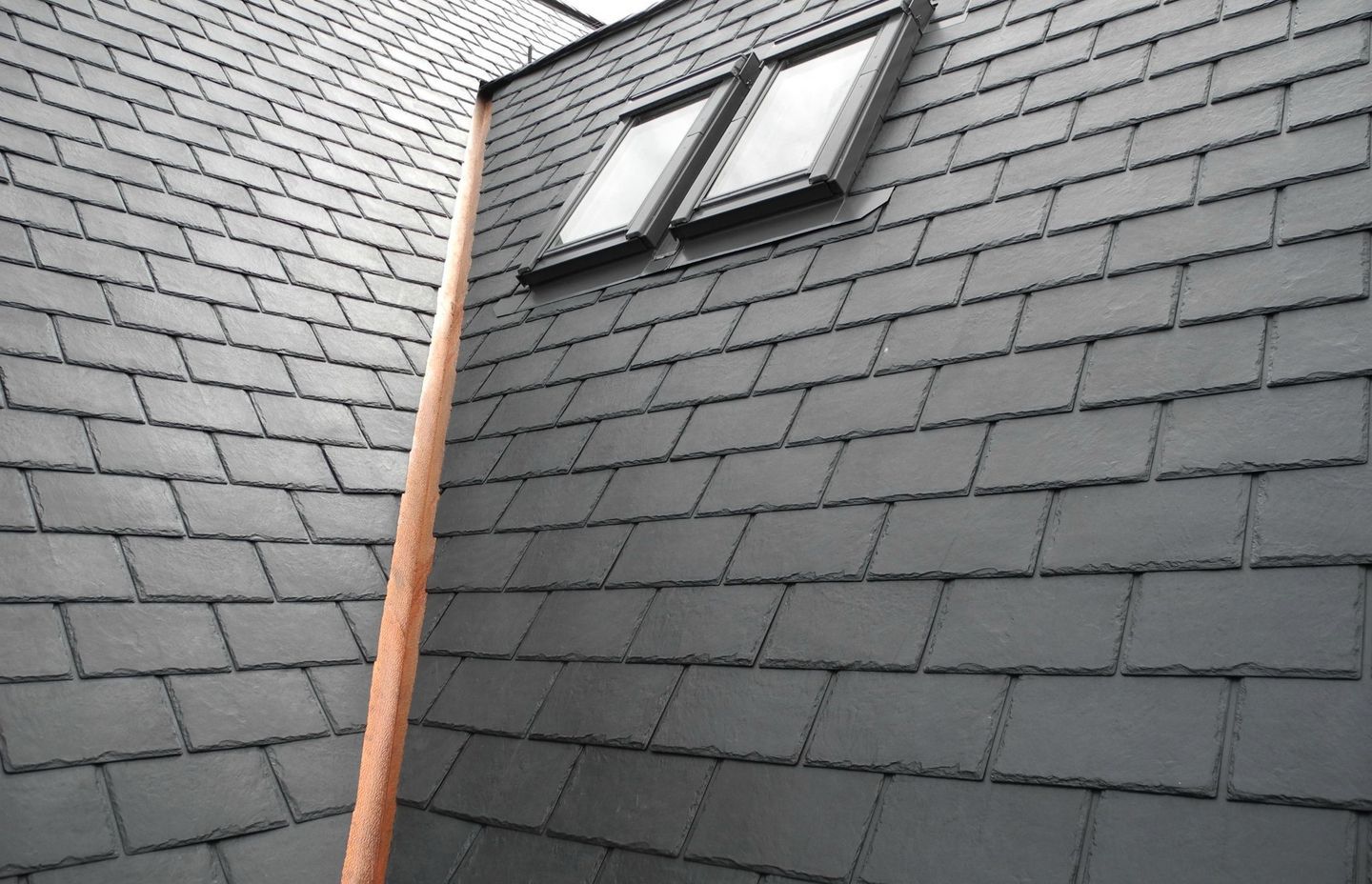 Viking EcoStar tiles are injection-moulded using over 50 different moulds to imitate chiseled slate.