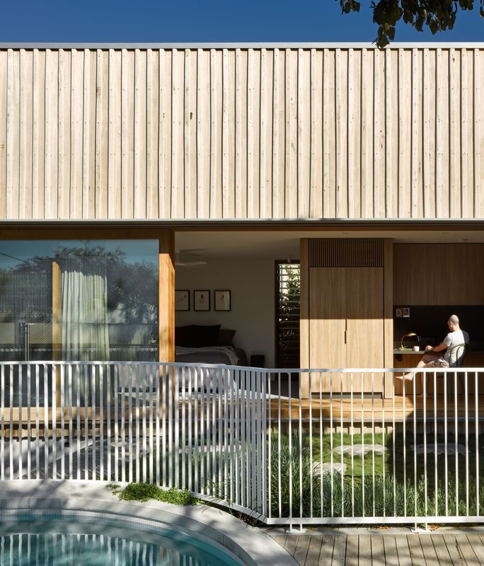 A marriage of quality and convenience: Heka Hoods’ new Express Awning System is ready-made for your project