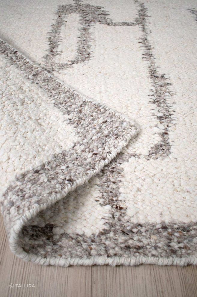 Heras Rug in Ivory / Taupe