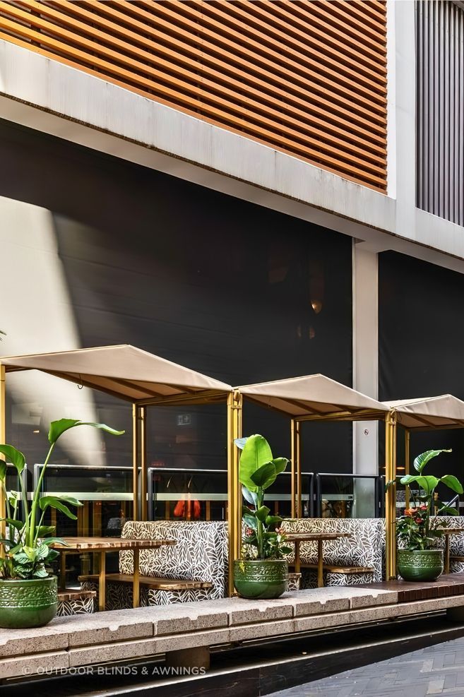 imgi11Screentex-Zip-Outdoor-Blinds-by-Outdoor-Blinds-and-Awnings-OBA-6.jpeg