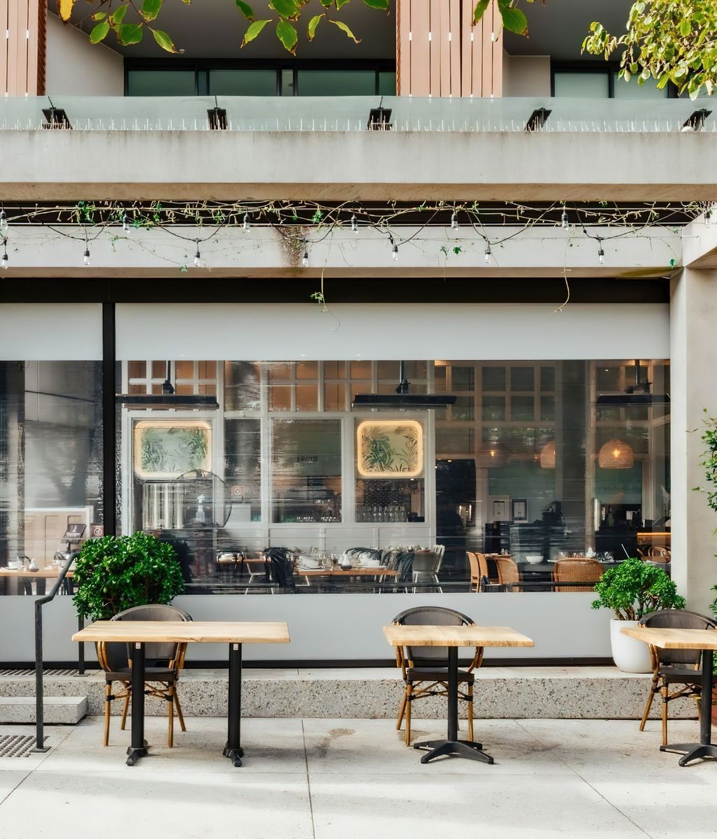 From large-scale commercial to high-end residential, Sydney’s bespoke outdoor shade designers can do it all