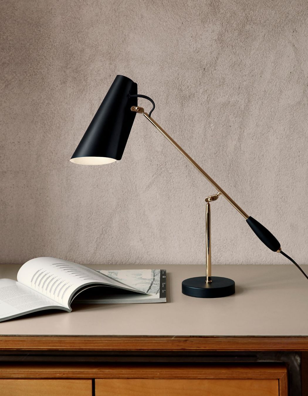 Birdy Table Lamp
By LightCo
