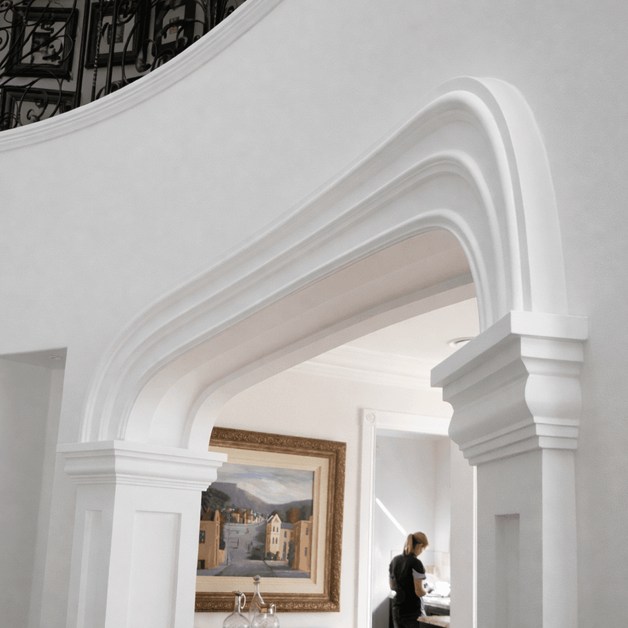 Curves, archways, and circular moulding: designing beyond limits with Milano Flex