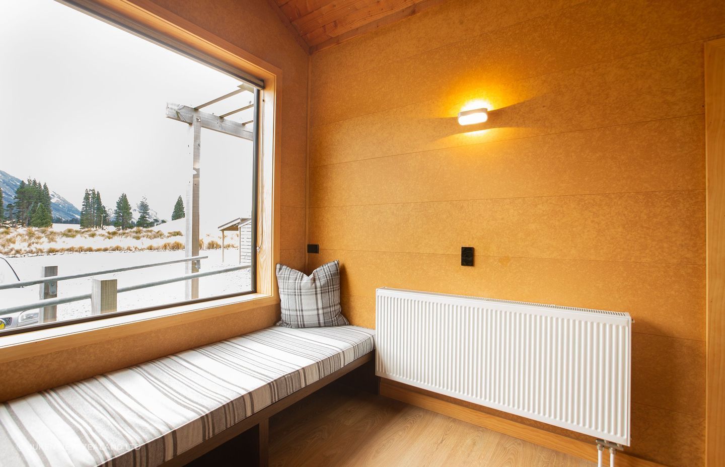 Thanks to its tongue and groove application, Triboard TGV requires significantly fewer fixings, making installation efficient and reliable.