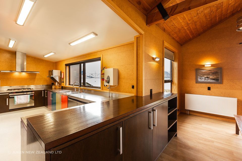 "The dimensionally stable core provides superb load bearing and screw holding, and the MDF surface gives you a smooth finish for painting or overlaying.”