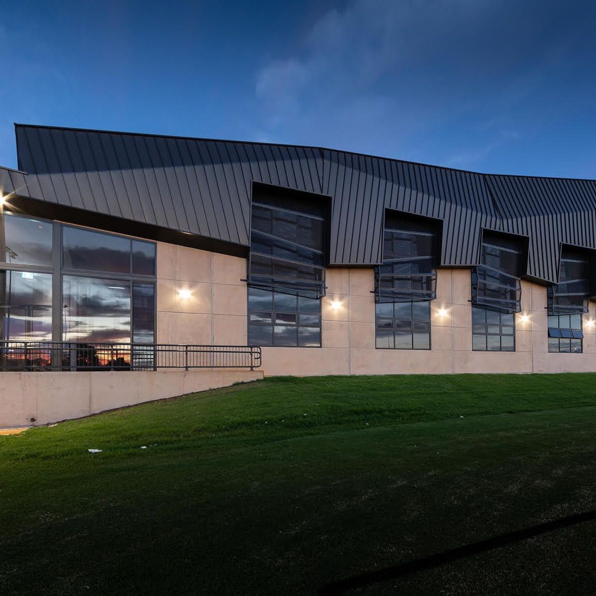 Metroll launches Met-TECH – an online resource for architects, engineers, builders and tradespeople