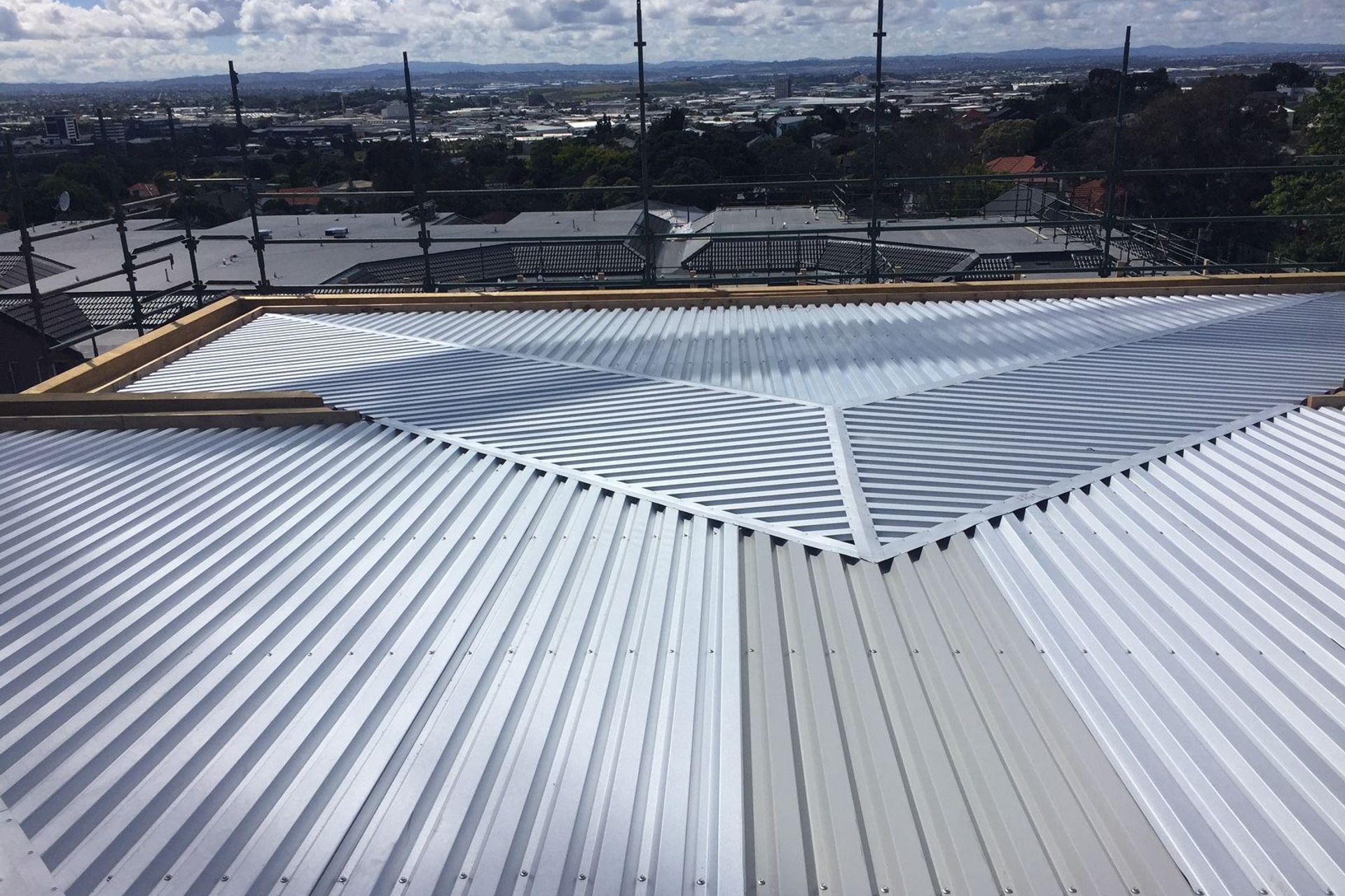 The substrate layer of Viking Roofspec's WarmSpan membrane roofing assembly.