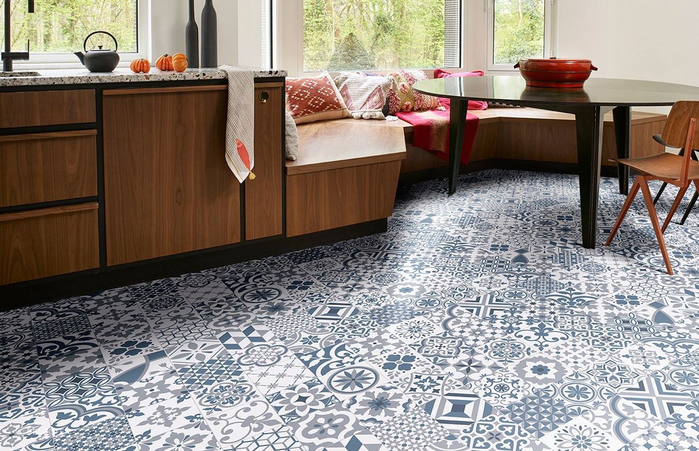 Vinyl can be printed with incredibly detailed patterns.