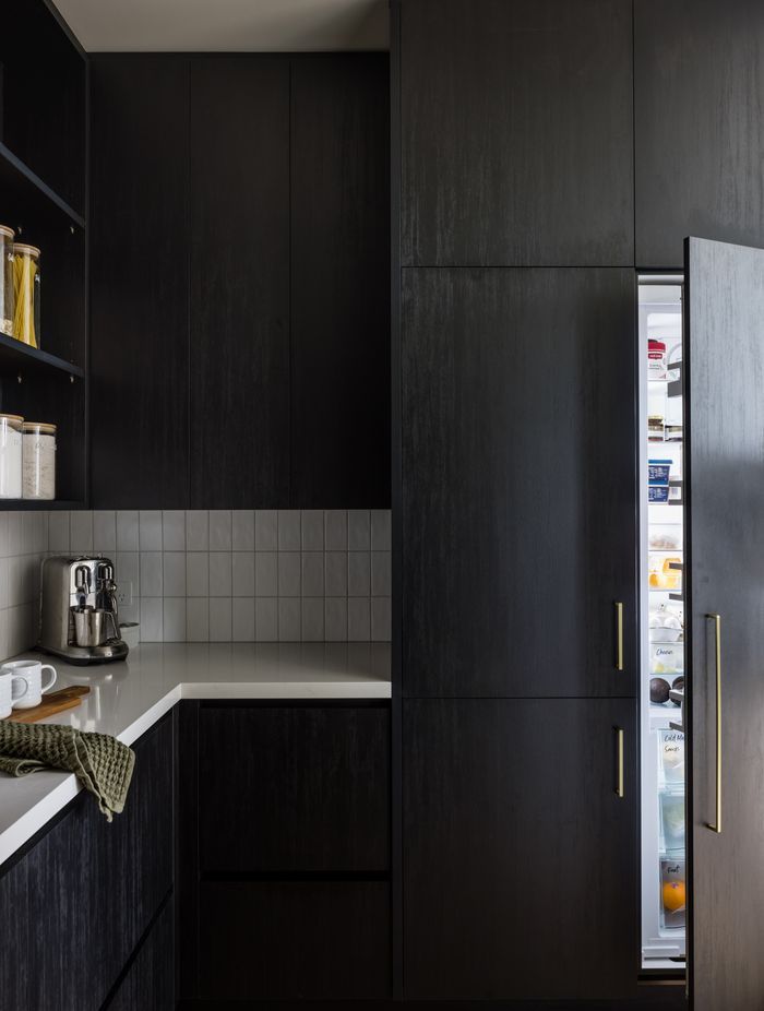 High-end interior designers specialise in kitchen and bathroom cabinetry design, and supply full sets of plans and specifications for builders and tradespeople.