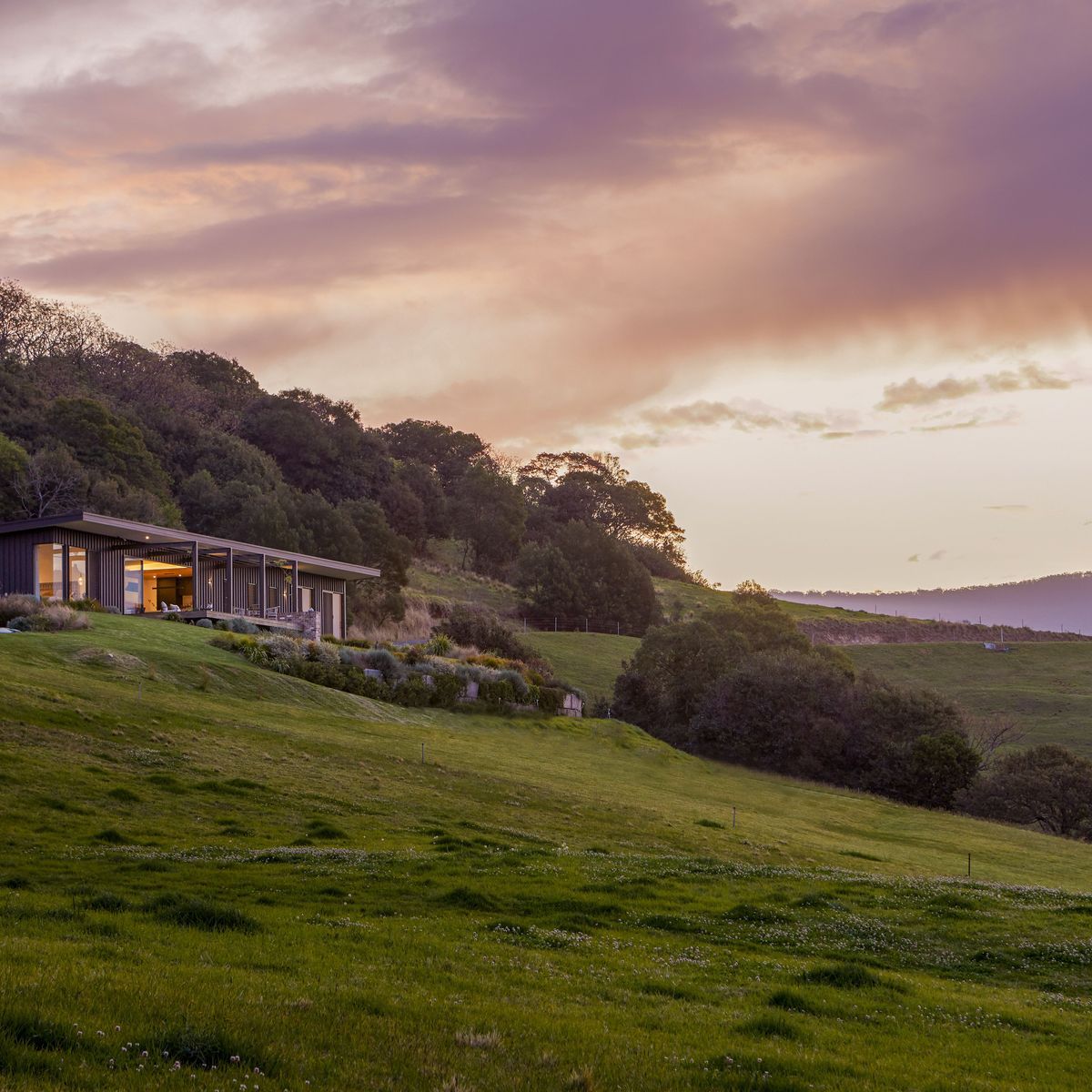 Things to consider when buying land to build a house in Australia