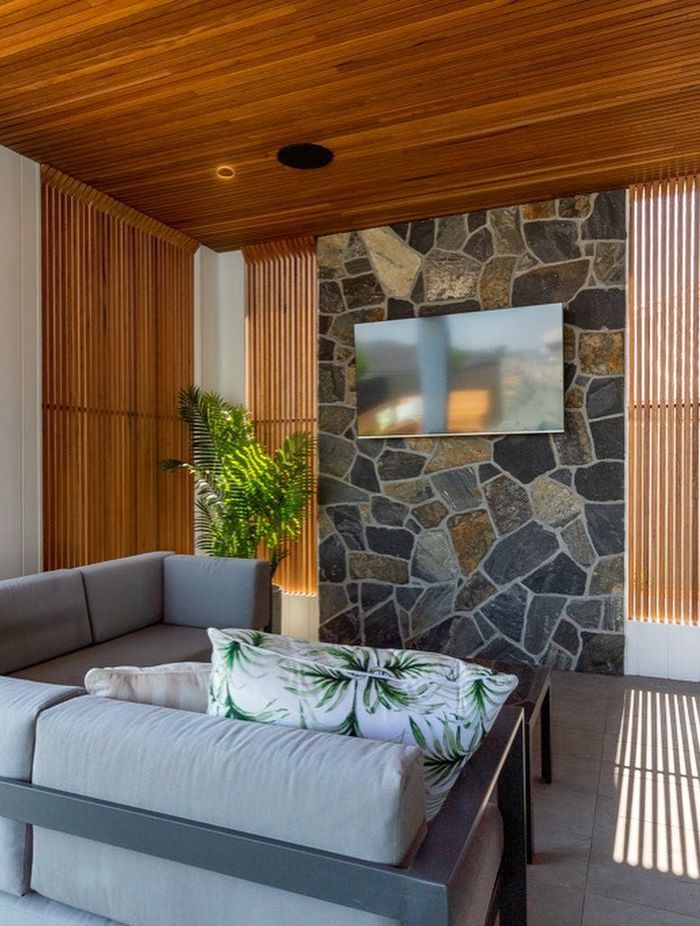 “Our Natural Stone Cladding is a great choice for feature walls as it adds texture and character to entertaining spaces,”