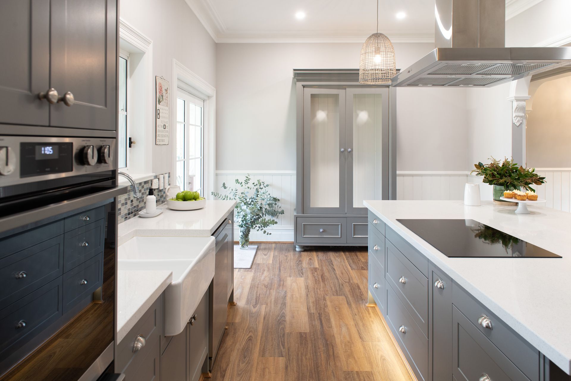 Schweigen Silent Island Rangehood - IS4110S