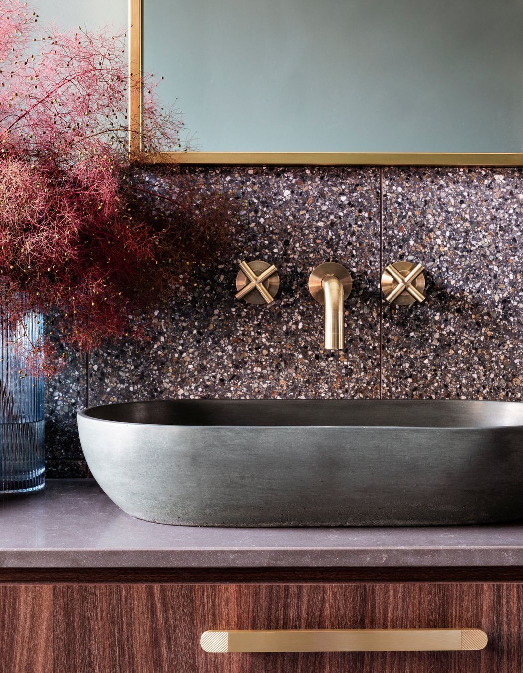 Round Cross Handle Jumper Valve Wall Top Assemblies - Tiger Bronze
By Meir