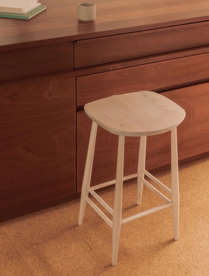 Utility Counter Stool / L.Ercolani