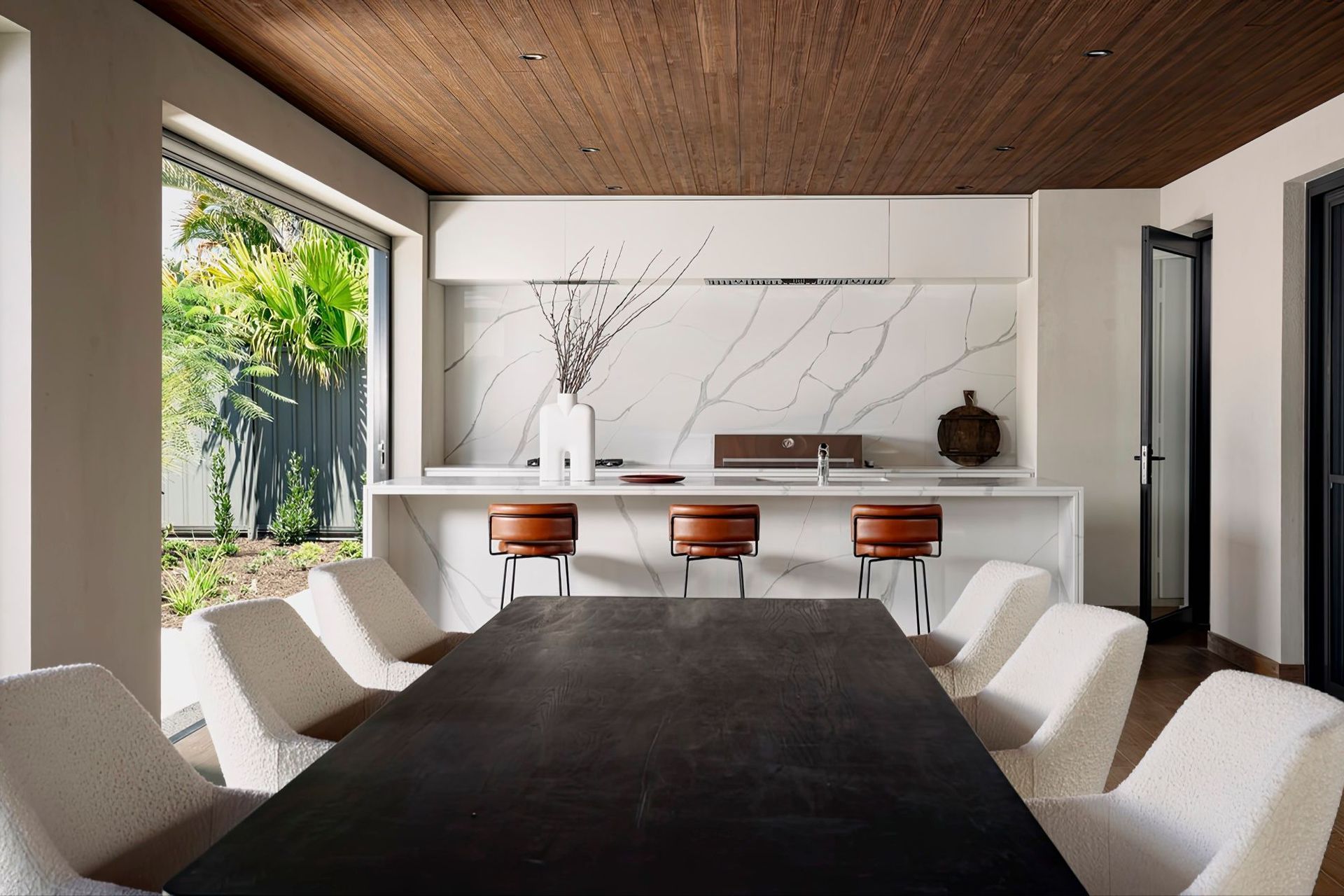 Outdoor Kitchen by Urbane Projects, featuring the CLUM212S Silent BBQ Rangehood