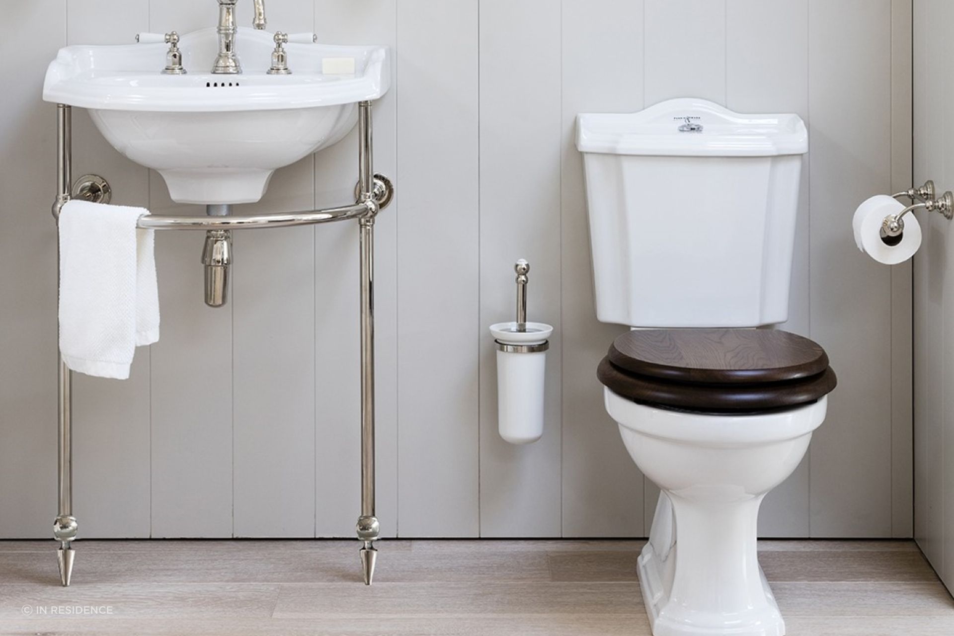 The Perrin & Rowe Edwardian Toilet is as robust and charming as they come.