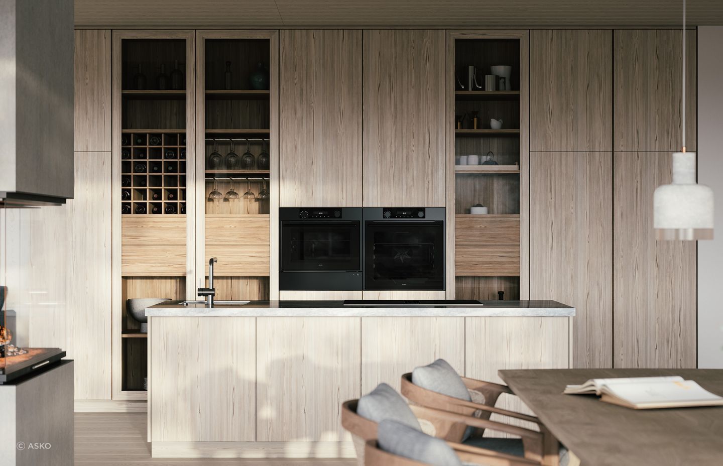 The ASKO Craft 60cm Pyrolytic Oven is a modern, self-cleaning oven that also features 82 different programmable settings.