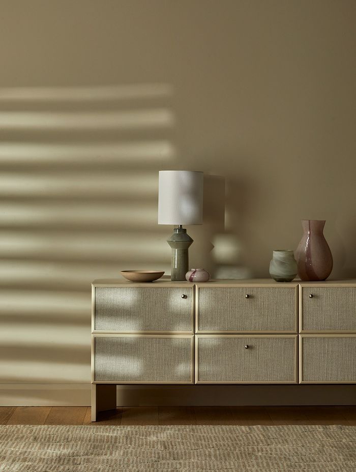 Elodie Buffet, Lorne Post Table Lamp, Hanson Eden Set of 3 Bowls, Boden Stripe Bud Vase, Stripe Bottle Vase & Pearl Vase, Bower River Rug (Natural)