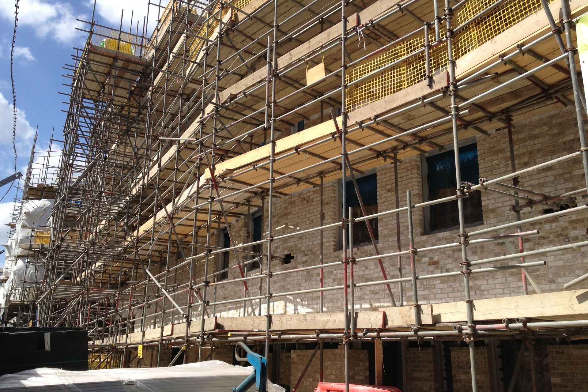 Structural engineers, services engineers, and architects must nurture a highly integrated approach to achieve the Passive House standard.