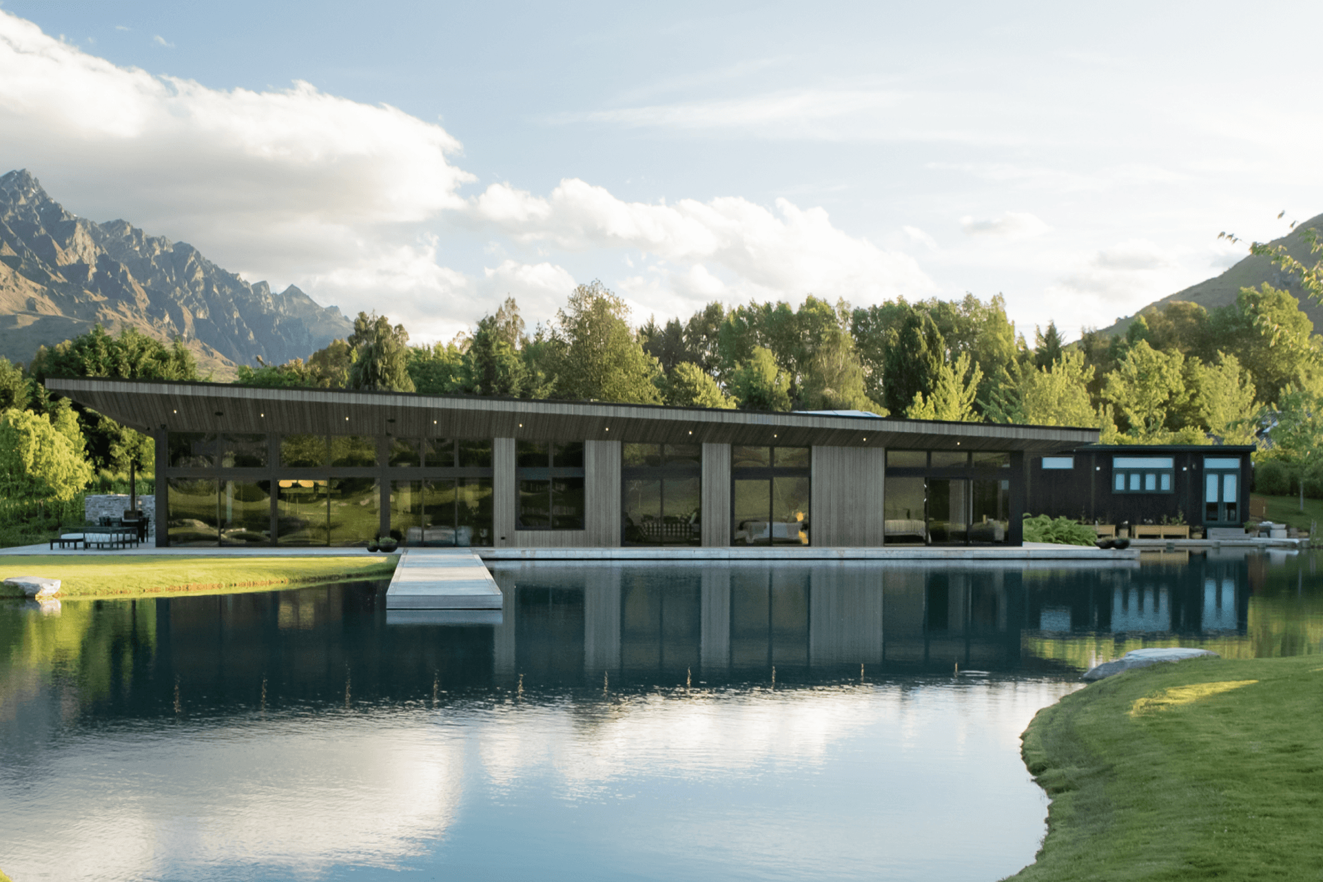 Wings Over Water by Kamermans Architects