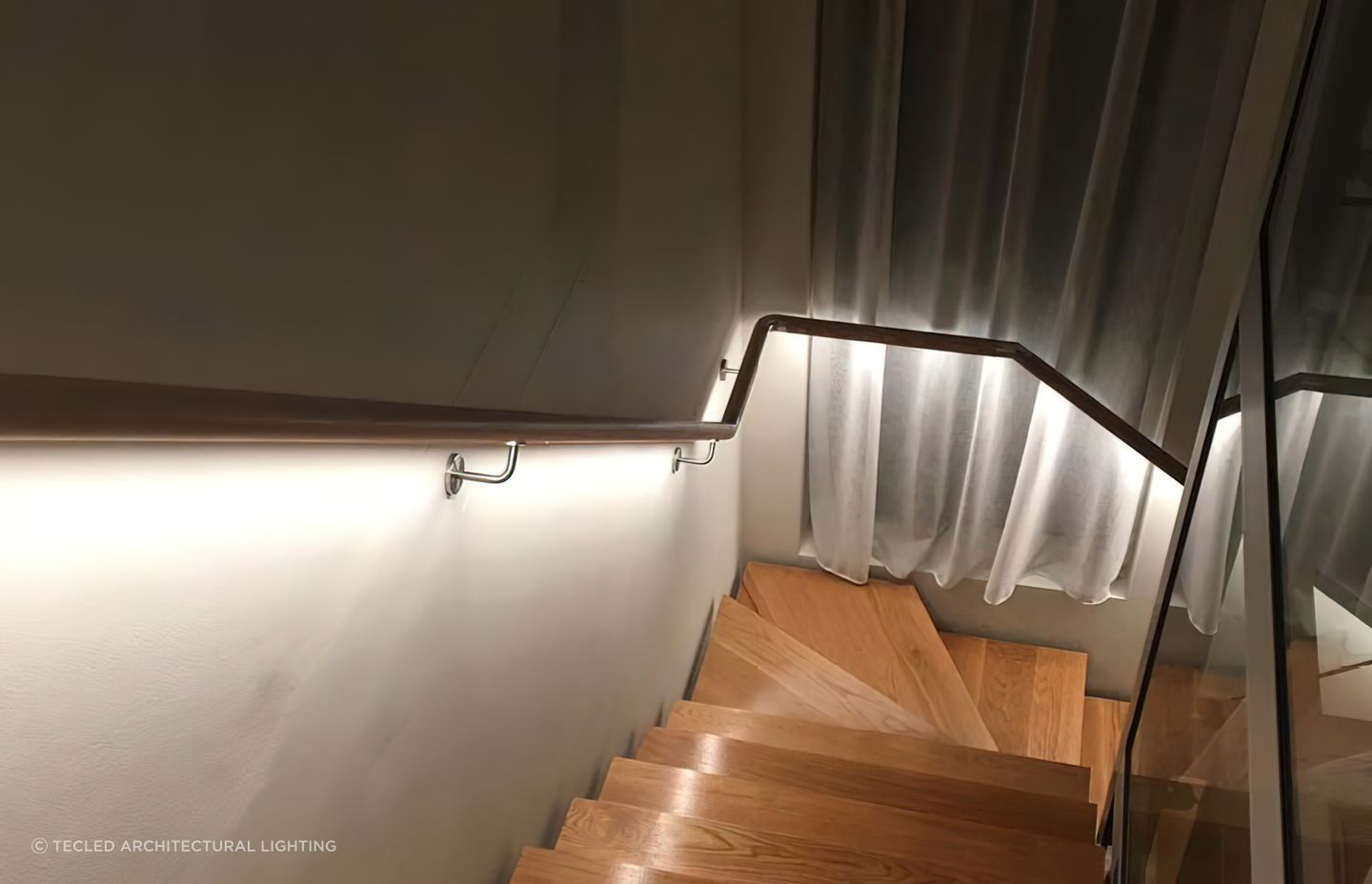 Underhand rail lighting on the Dover Heights Residence By TecLED