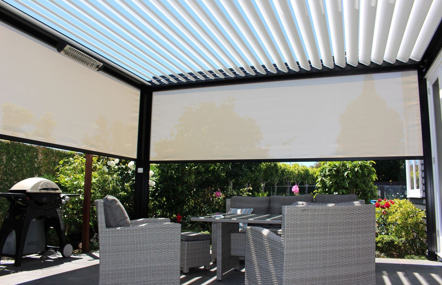 The Drop Down Outdoor Screens from Juralco can be fitted with optional wind sensors to detect potentially damaging winds.