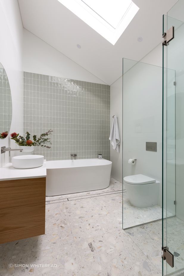 Allambie Residence by ViewThru Architects
and interiors by Christina Prescott Design.