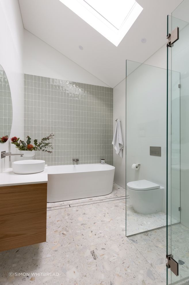Allambie Residence by ViewThru Architects
and interiors by Christina Prescott Design.